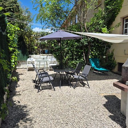 Cool Basement Studio In Hosts House With Private Terrace And Bbq Zizur Mayor Eksteriør billede